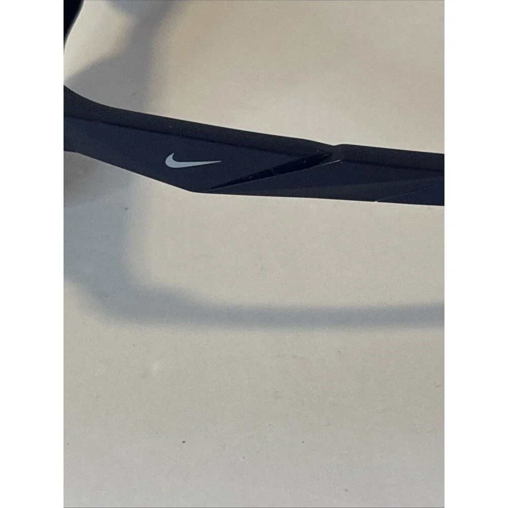 Nike Radeon 2 M FV2406 410 52-20-145 Sunglasses